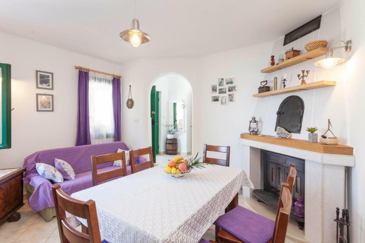Holiday home Lavanda Grubisic Tucepi Bagian luar foto